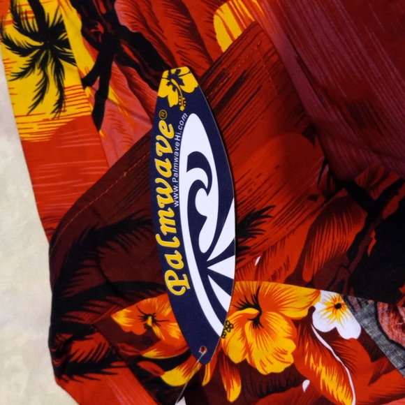 Palmwave Hawaii -XL Hawaiian stlye button-down - Picture 4 of 6